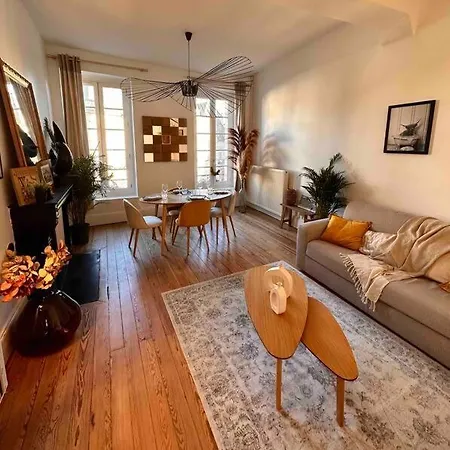 De Charme Les Orfevres Apartment *