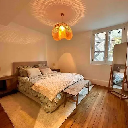 De Charme Les Orfevres Moulins (Allier)